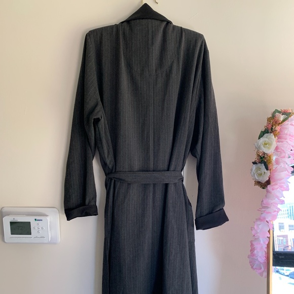 Lane Bryant x Glamour Pinstripe Robe Duster - Picture 3 of 5